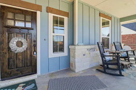 127 Hidden Oaks Drive Kingsland TX 78639
