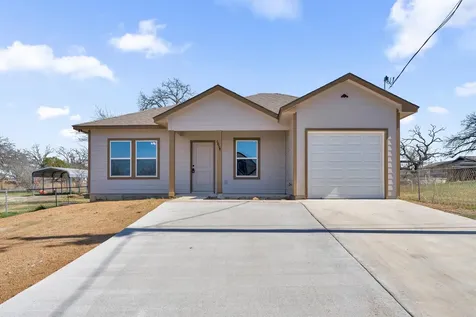 1858 Mosswood Kingsland TX 78639