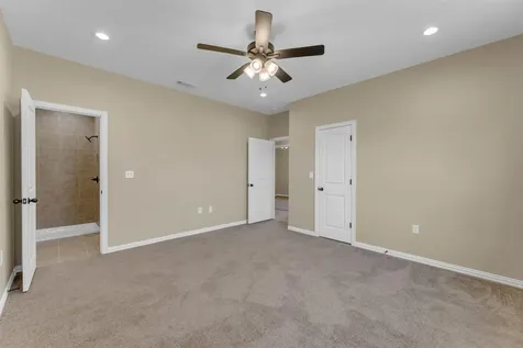 1858 Mosswood Kingsland TX 78639