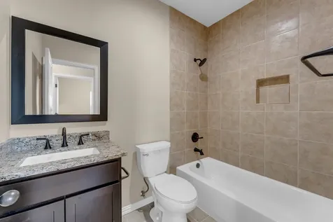 1858 Mosswood Kingsland TX 78639