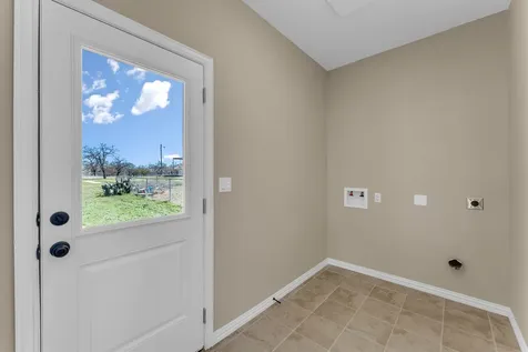 1858 Mosswood Kingsland TX 78639