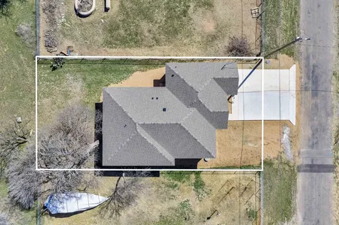 1858 Mosswood Kingsland TX 78639