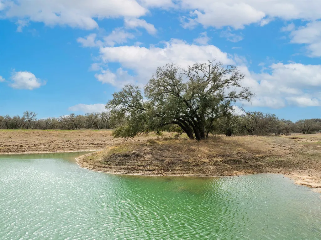 630 Cr 531 Mullin TX 78684