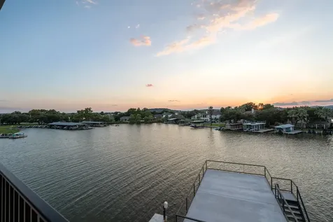 171 Pointview Granite Shoals TX 78654