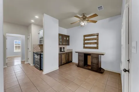 145 Chaumont St Street Kingsland TX 78639