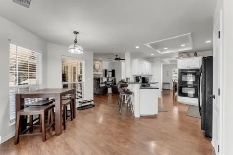 185 Broadmoor Street Meadowlakes TX 78654