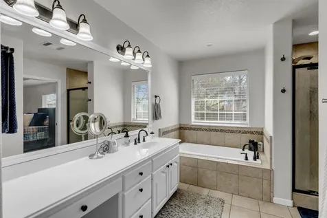185 Broadmoor Street Meadowlakes TX 78654