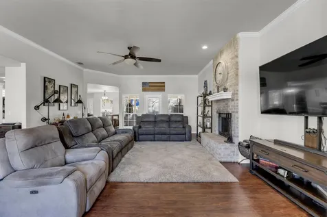 185 Broadmoor Street Meadowlakes TX 78654