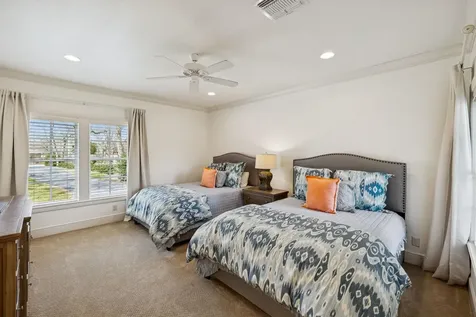 2319 Terminal Loop Drive Mcqueeney TX 78123
