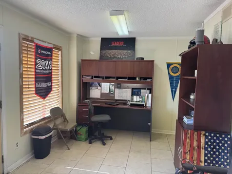 2202-2204 N Us Highway 281 Marble Falls TX 78654