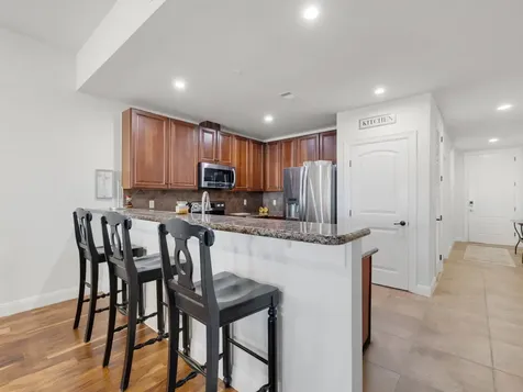 101 West Bank #43 Horseshoe Bay TX 78657
