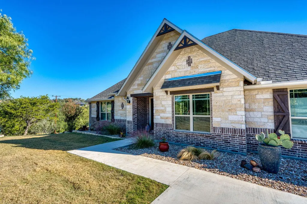 2913 Blue Lake Drive Horseshoe Bay TX 78657