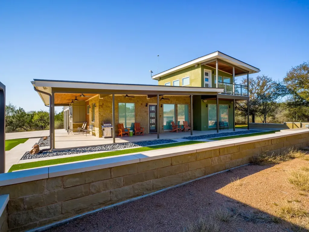125 W Granite Oaks Drive Burnet TX 78611