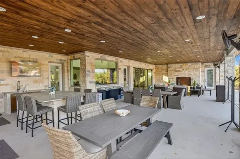 1011 Moss Downs Granite Shoals TX 78654