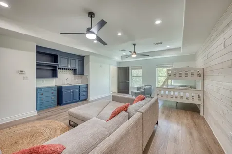 120 Sleepy Oaks Drive Kingsland TX 78639