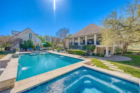120 Sleepy Oaks Drive Kingsland TX 78639