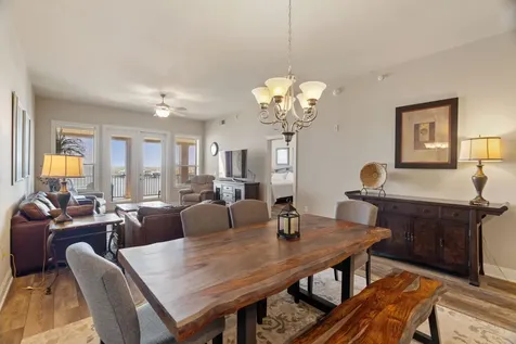 1001 The Cape #44 Horseshoe Bay TX 78657