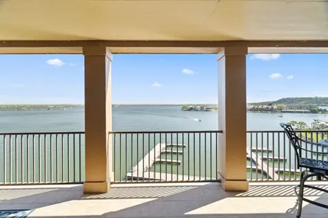 1001 The Cape #44 Horseshoe Bay TX 78657