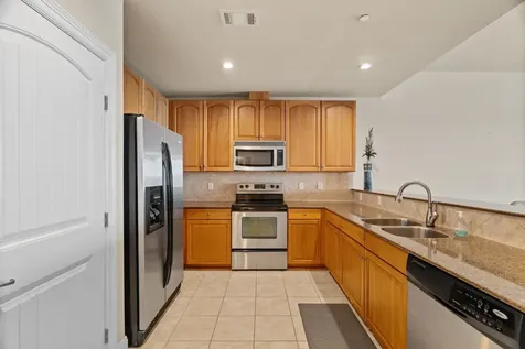 1001 The Cape #44 Horseshoe Bay TX 78657
