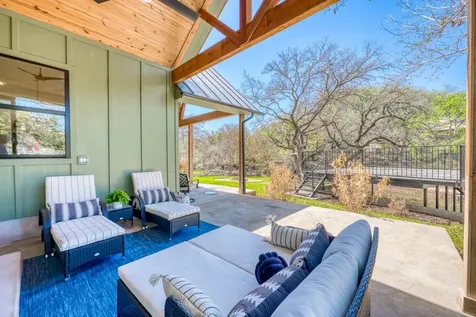 308 Mountian View Sunrise Beach TX 78643