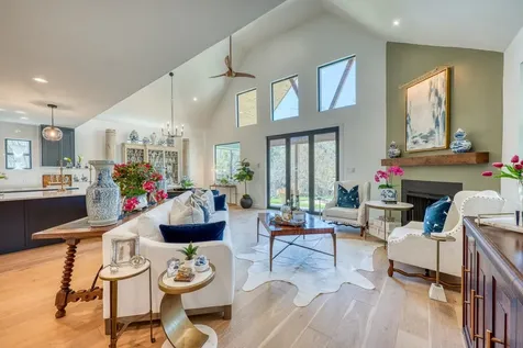 308 Mountian View Sunrise Beach TX 78643