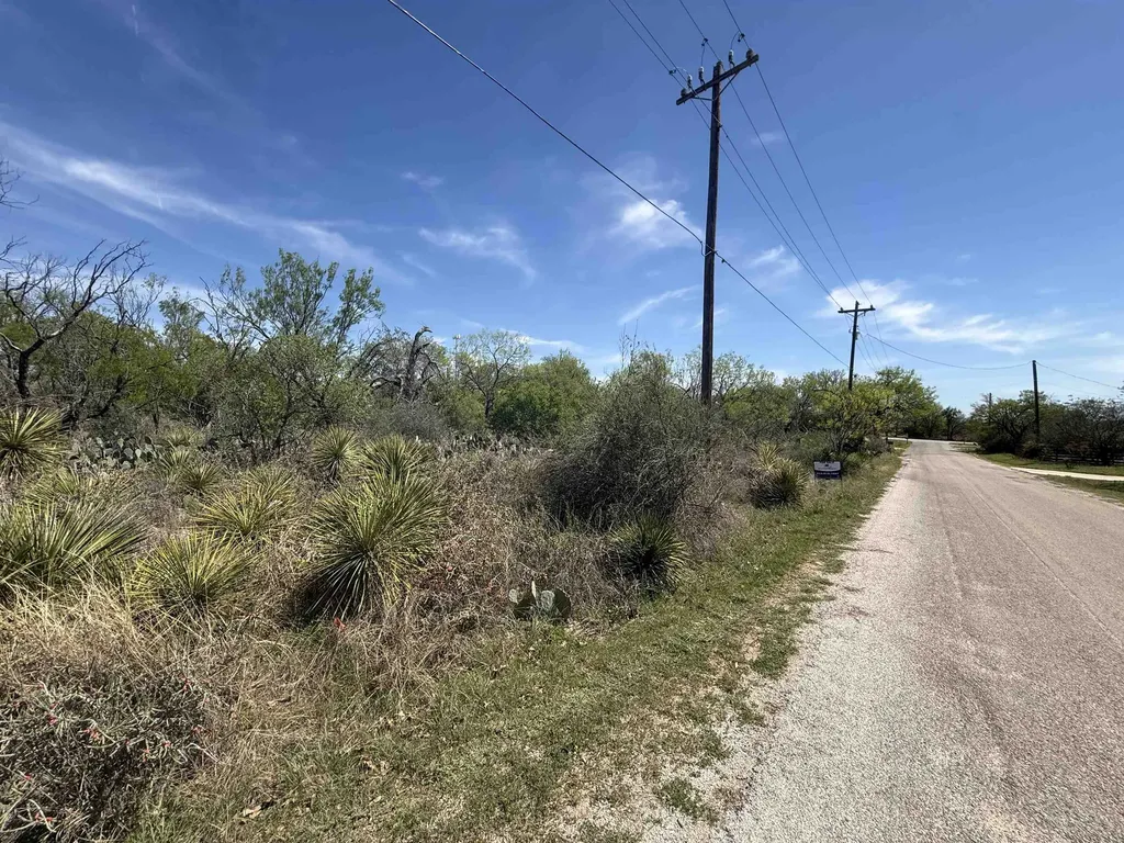 Lots 574, 575 Driftwood Drive Granite Shoals TX 78654