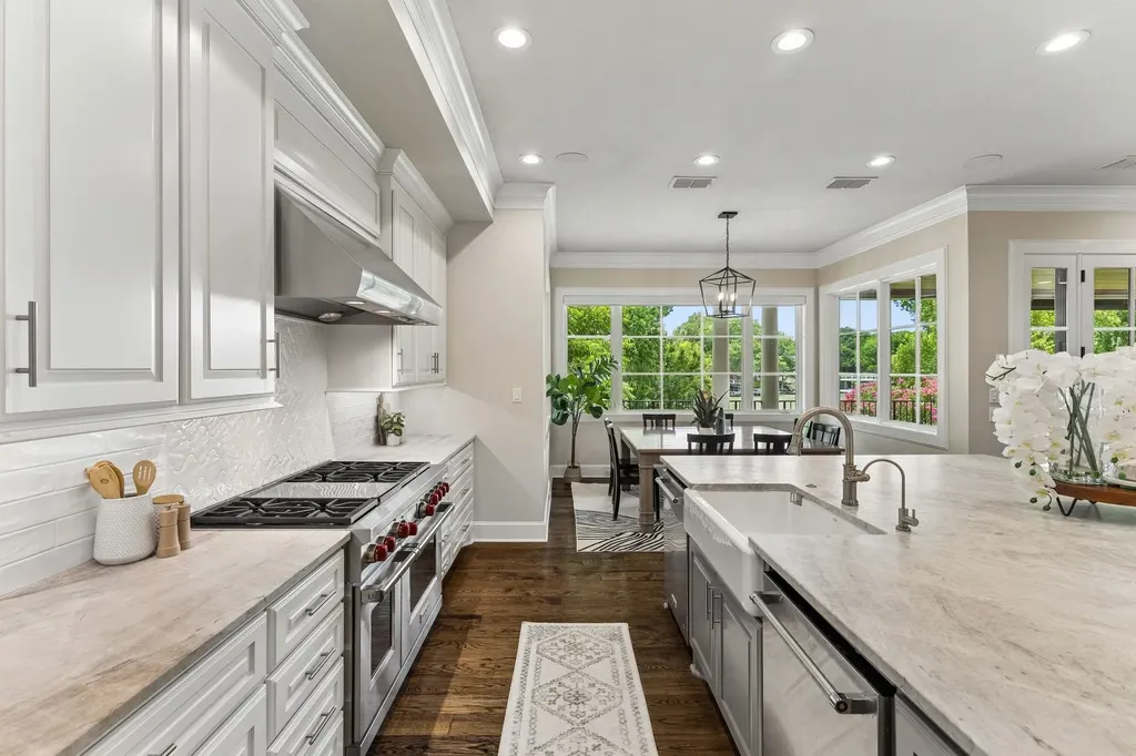 232 Laguna Rio Seguin TX 78155