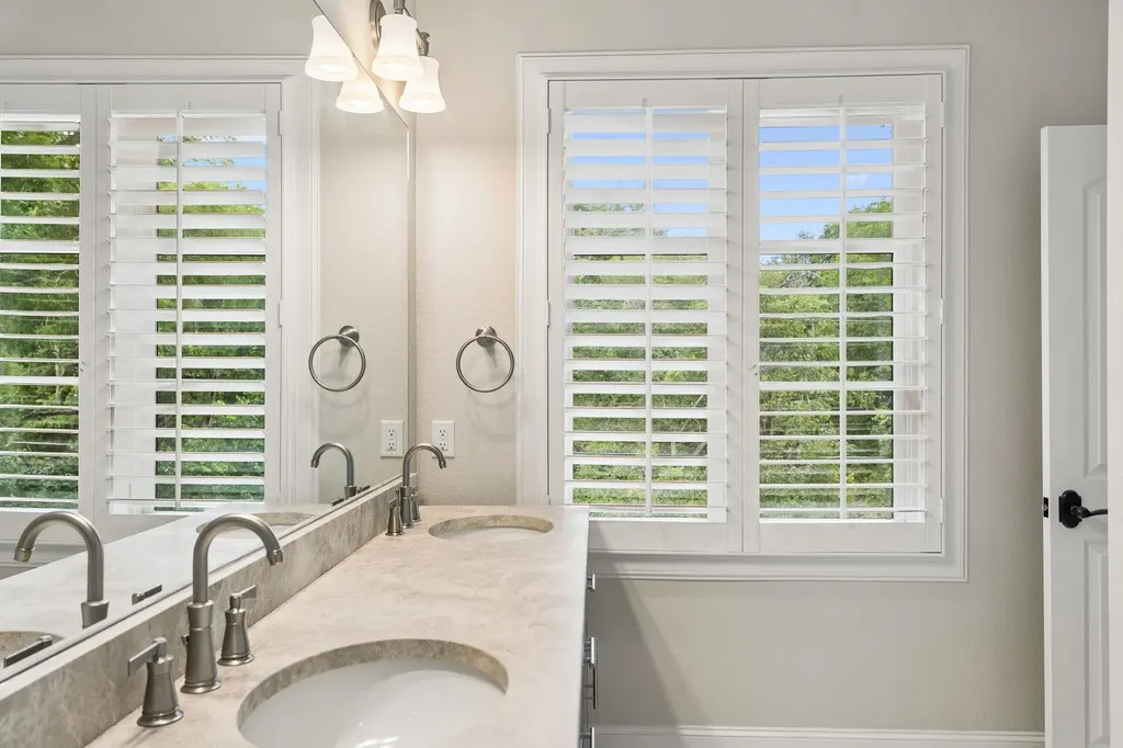 232 Laguna Rio Seguin TX 78155