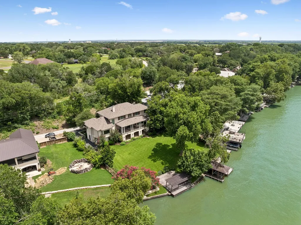 232 Laguna Rio Seguin TX 78155