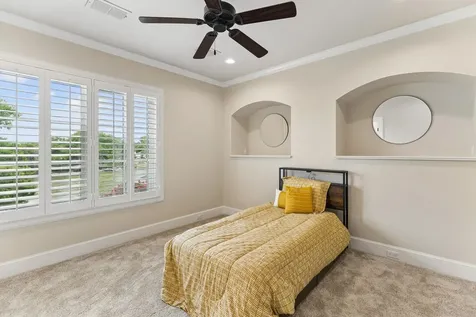 232 Laguna Rio Seguin TX 78155
