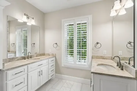 232 Laguna Rio Seguin TX 78155