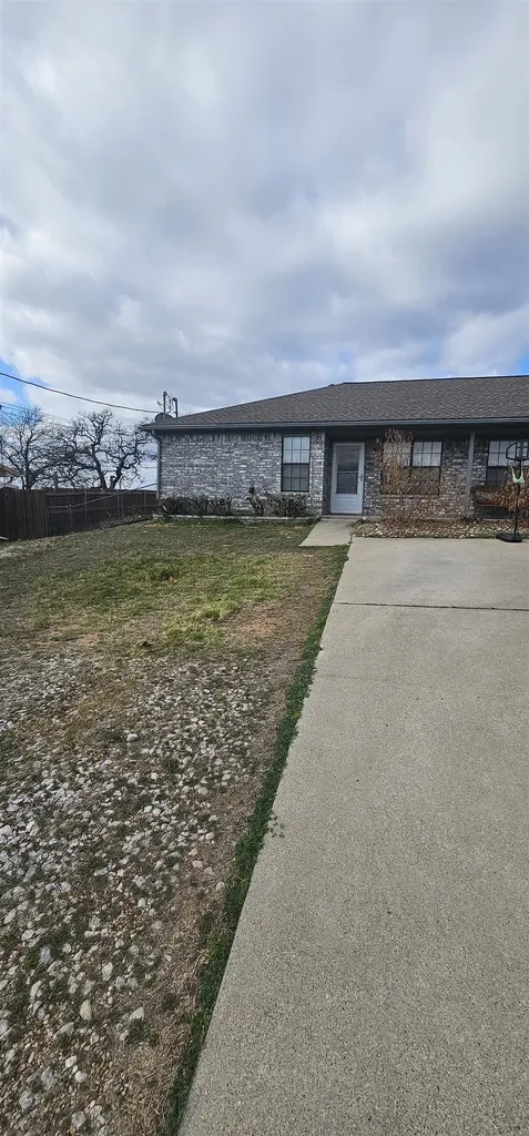 1731 Greenwood Lane Kingsland TX 78639