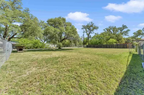 603 S Silver Street Burnet TX 78611