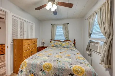 204 W Lakeshore Drive Sunrise Beach TX 78643