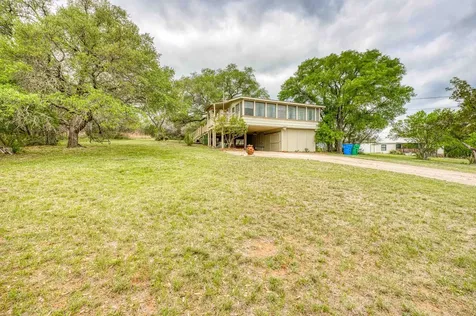 204 W Lakeshore Drive Sunrise Beach TX 78643