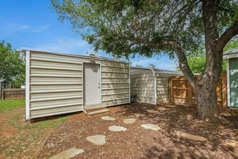 874 Pine Lane Cottonwood Shores TX 78657