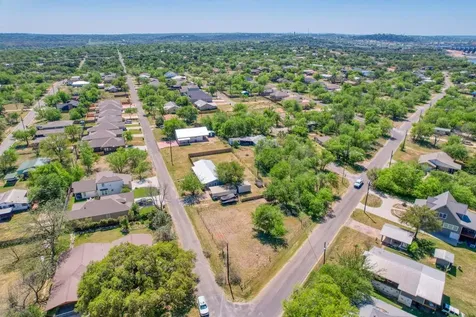 874 Pine Lane Cottonwood Shores TX 78657