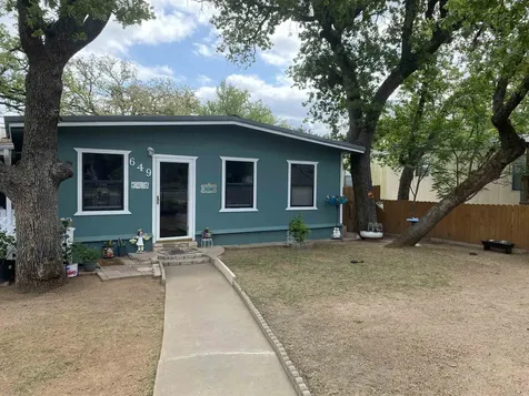 649 Fir Lane Cottonwood Shores TX 78657