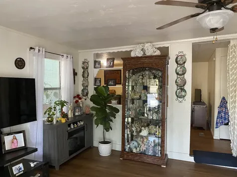649 Fir Lane Cottonwood Shores TX 78657