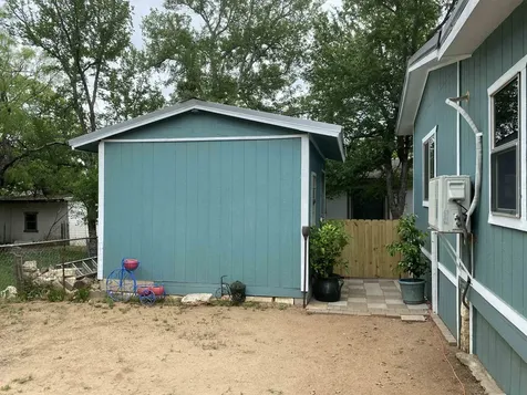649 Fir Lane Cottonwood Shores TX 78657