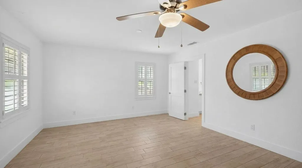 102 Cove Lane Sunrise Beach TX 78643