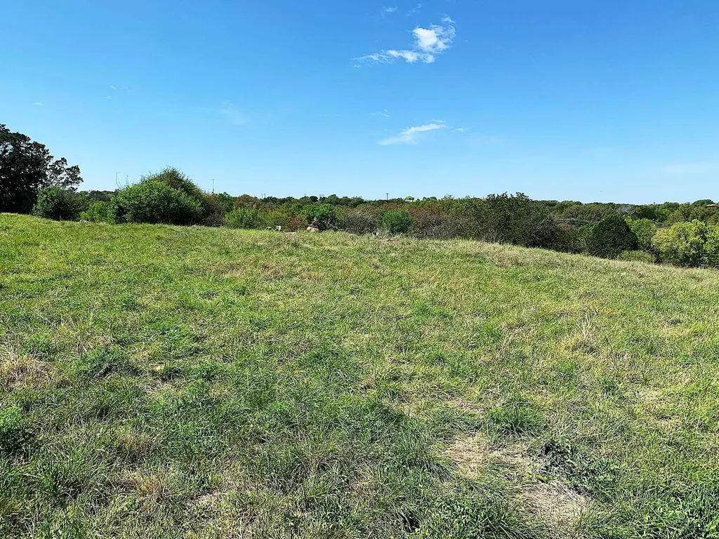 W23030 Iron Horse Horseshoe Bay TX 78657