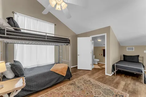 319 Meadowlakes Drive Meadowlakes TX 78654