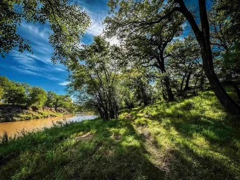 1300 Cr 146 San Saba TX 76877