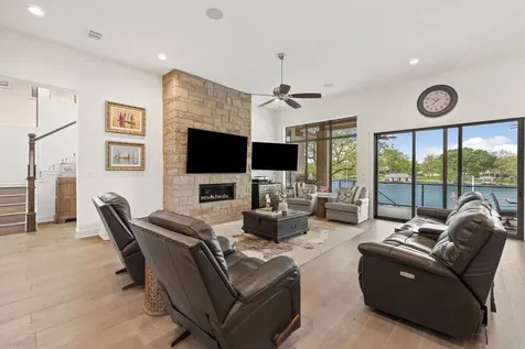 204 Hannahs Way Kingsland TX 78611