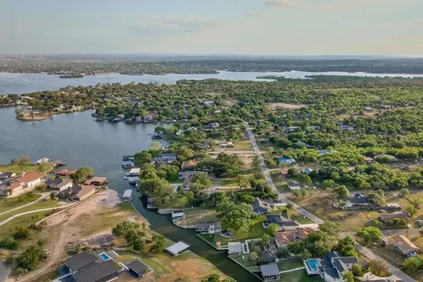 909 Belaire Drive Granite Shoals TX 78654