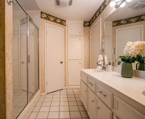 303 Stewart Street Meadowlakes TX 78654