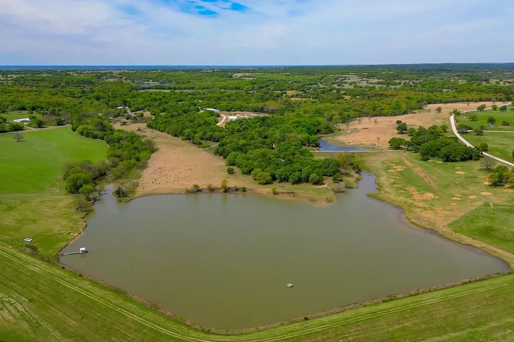 2145 Fm 922 Out Of Area TX 76239