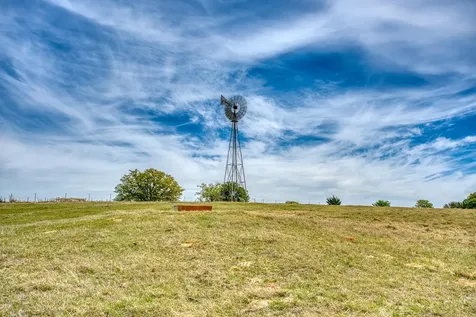 2145 Fm 922 Out Of Area TX 76239