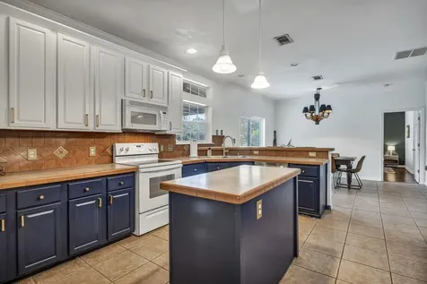 1302 White Tail Road Horseshoe Bay TX 78657